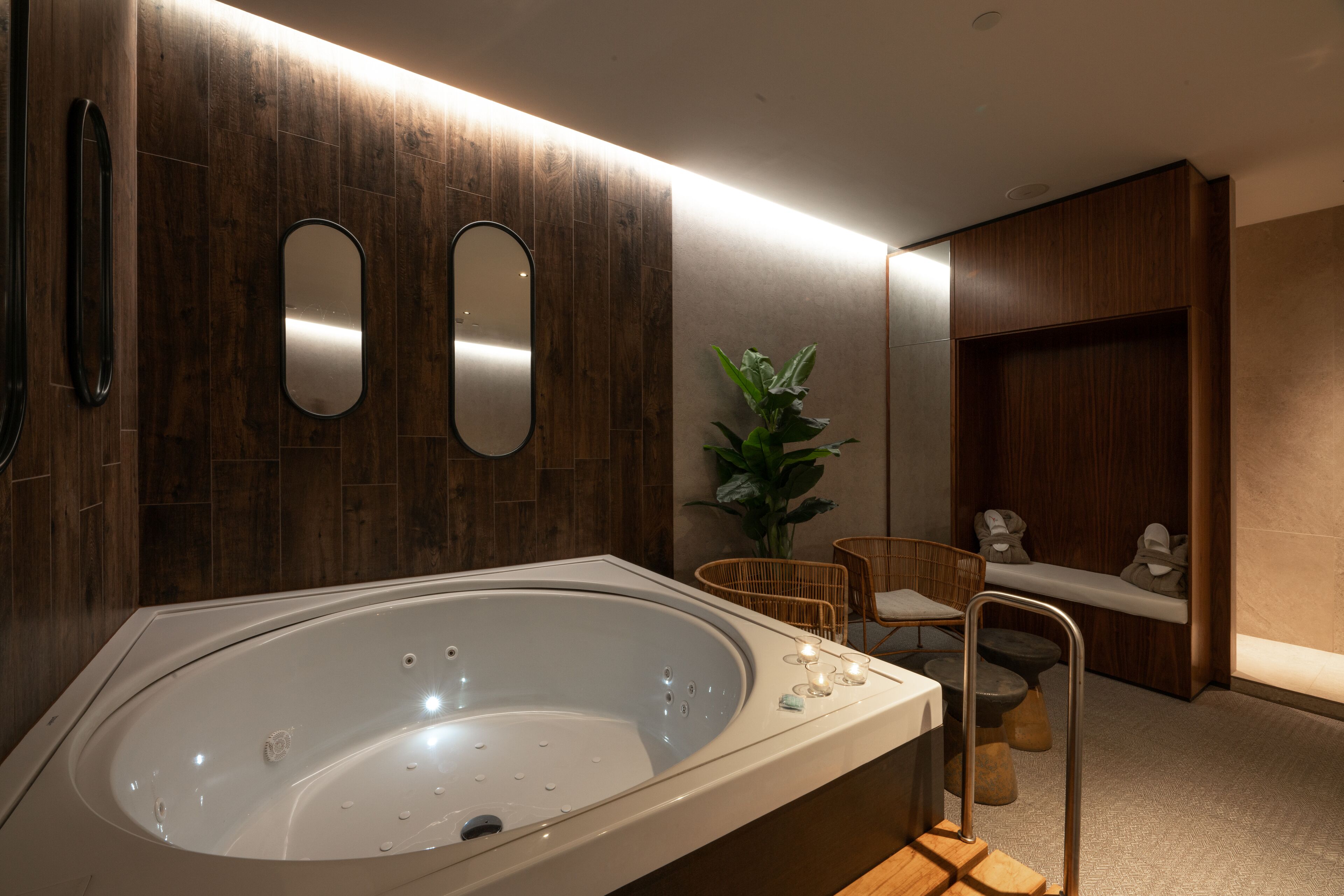 body treatments, body wraps, body scrubs, facials