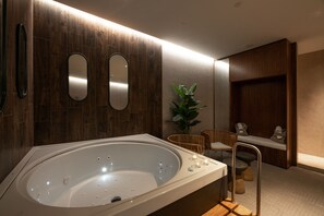 Body treatments, body wraps, body scrubs, facials - Sir Anthony Hotel (Arona)