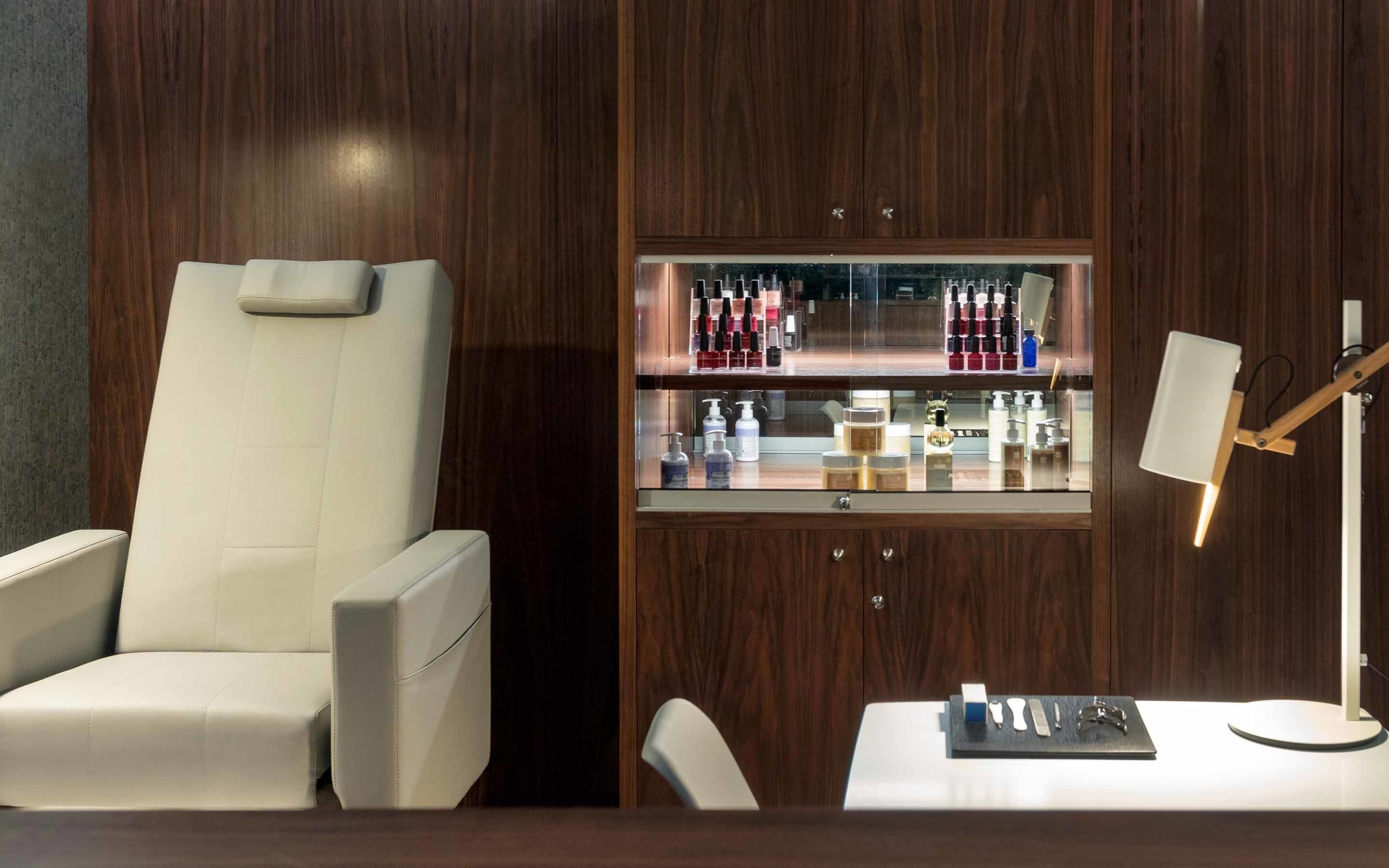 body treatments, body wraps, body scrubs, facials