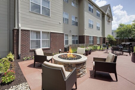 Residence Inn by Marriott Indianapolis Airport - Image 24