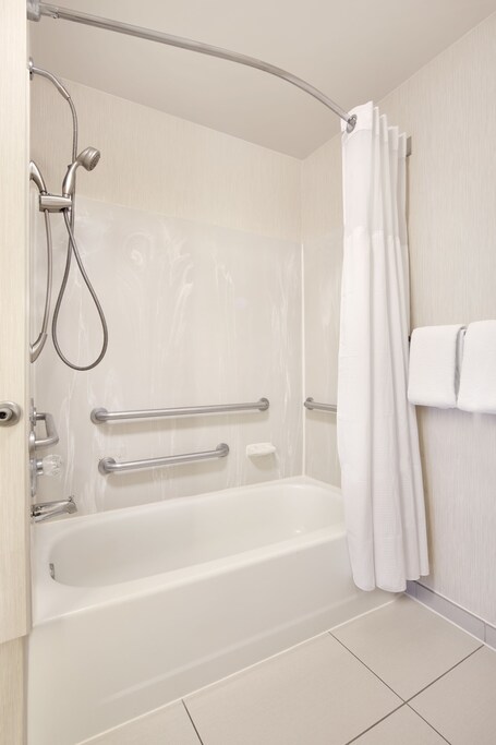 Residence Inn by Marriott Indianapolis Airport - Image 19