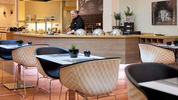 Daily buffet breakfast for a fee