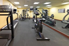 Fitness facility - Garner Hotel Totowa by IHG (Totowa)