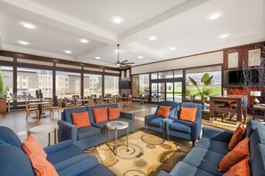 Lobby - Quality Inn & Suites Chattanooga-East Ridge (Chattanooga)