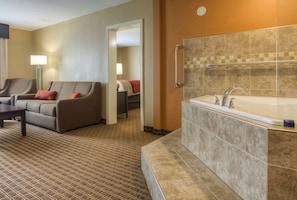 Premium Suite, 1 King Bed with Sofa bed, Non Smoking, Jetted Tub | Desk, iron/ironing board, free WiFi, bed sheets
