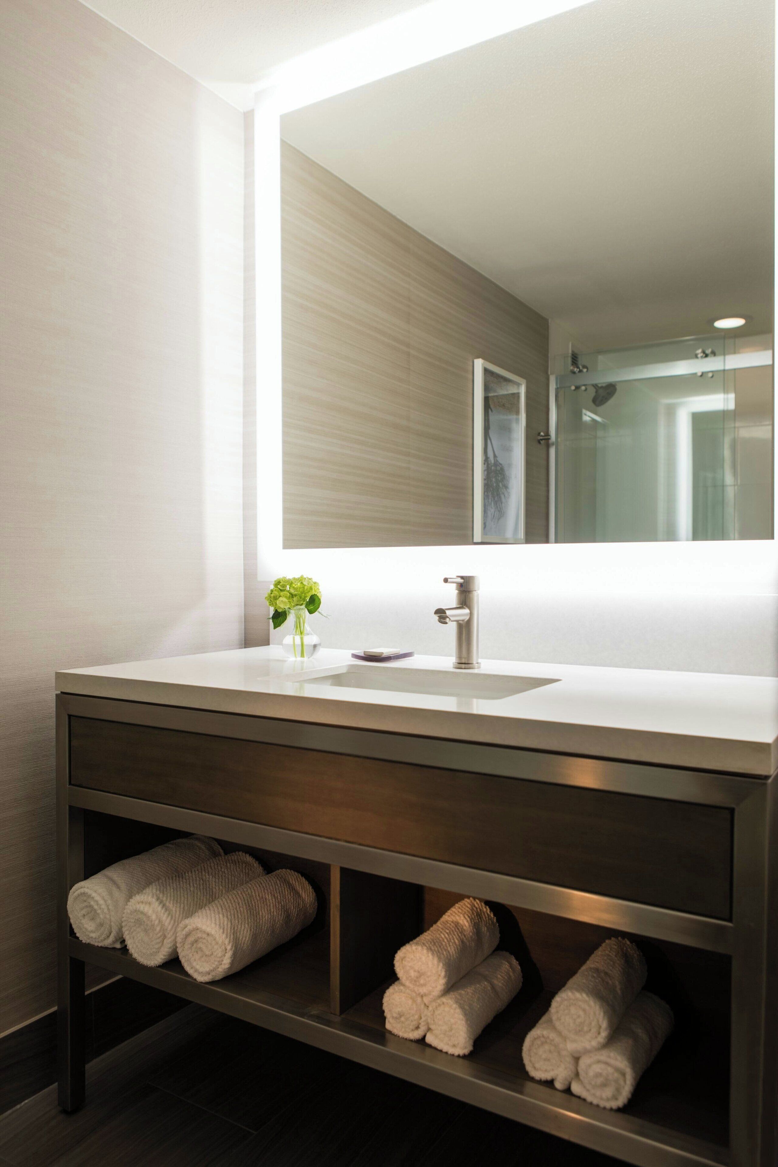 shower, free toiletries, hair dryer, bathrobes