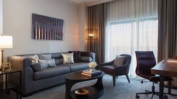 Suite, 1 chambre | Coin séjour