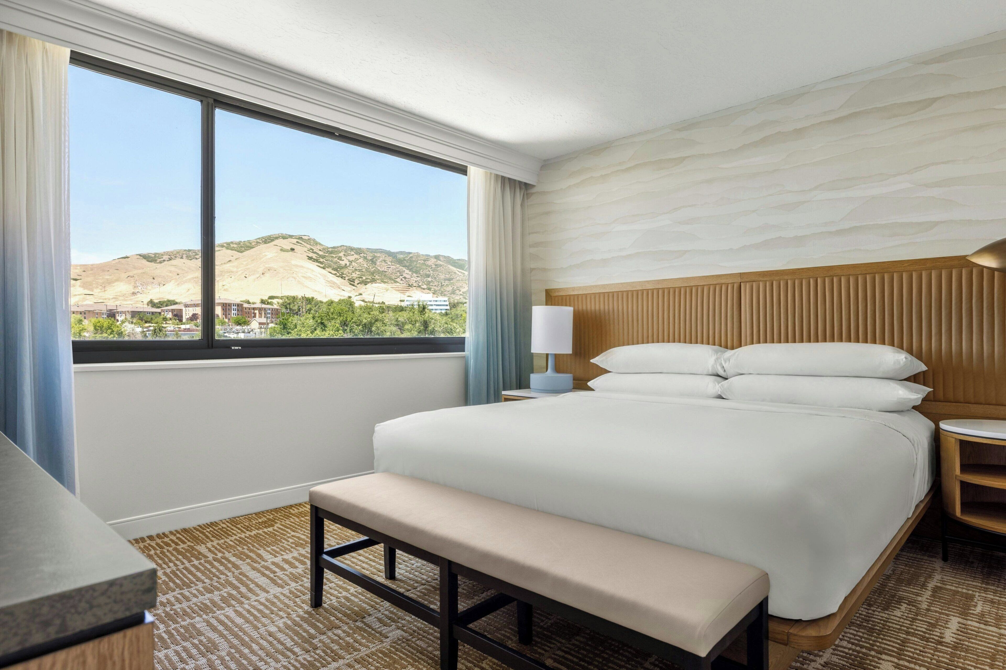 Premium bedding, minibar, in-room safe, desk