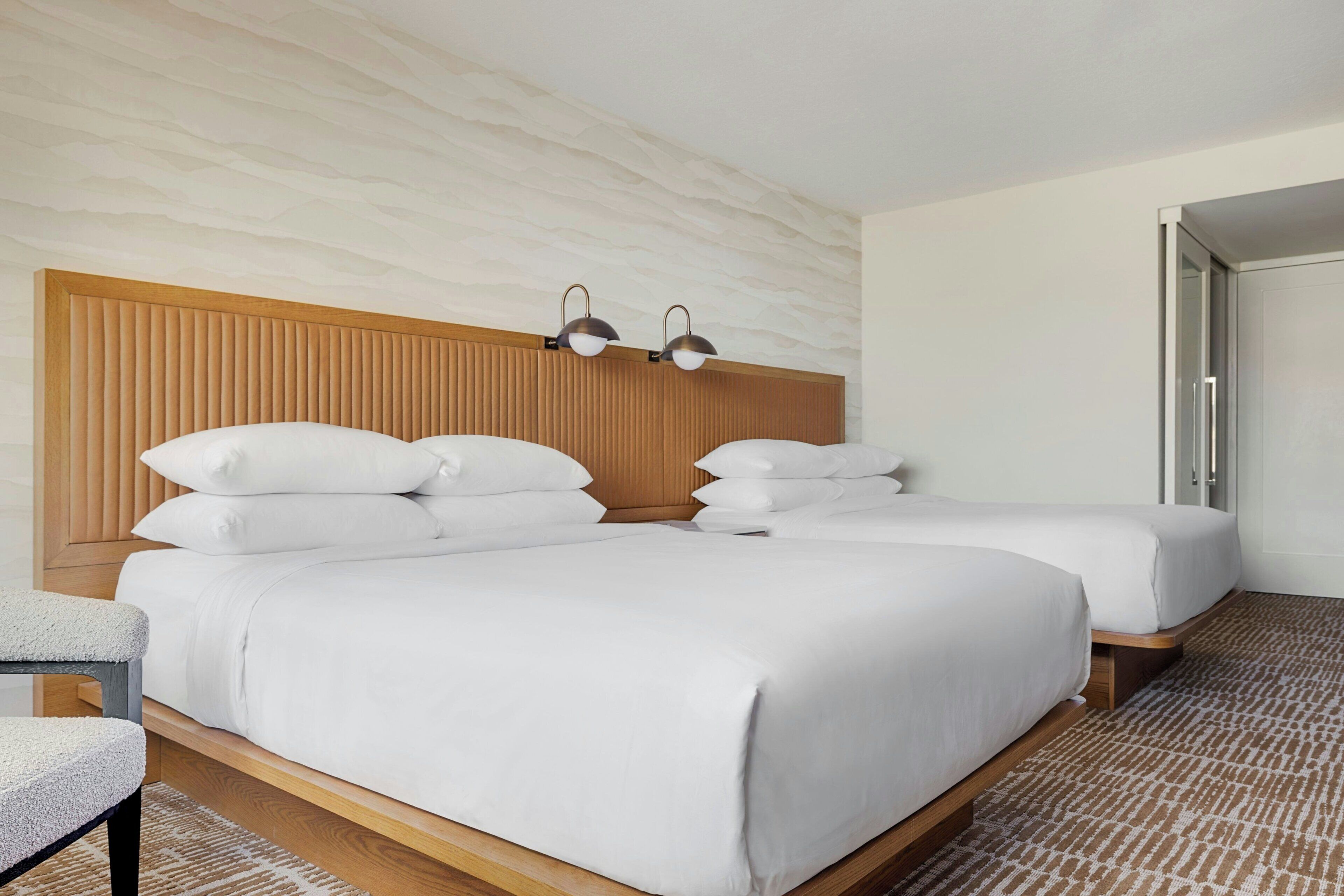 Premium bedding, minibar, in-room safe, desk