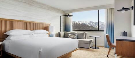 Ropa de cama de alta calidad y minibar