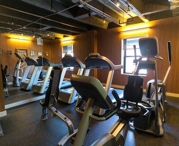 Fitness center at Hotel Lincoln