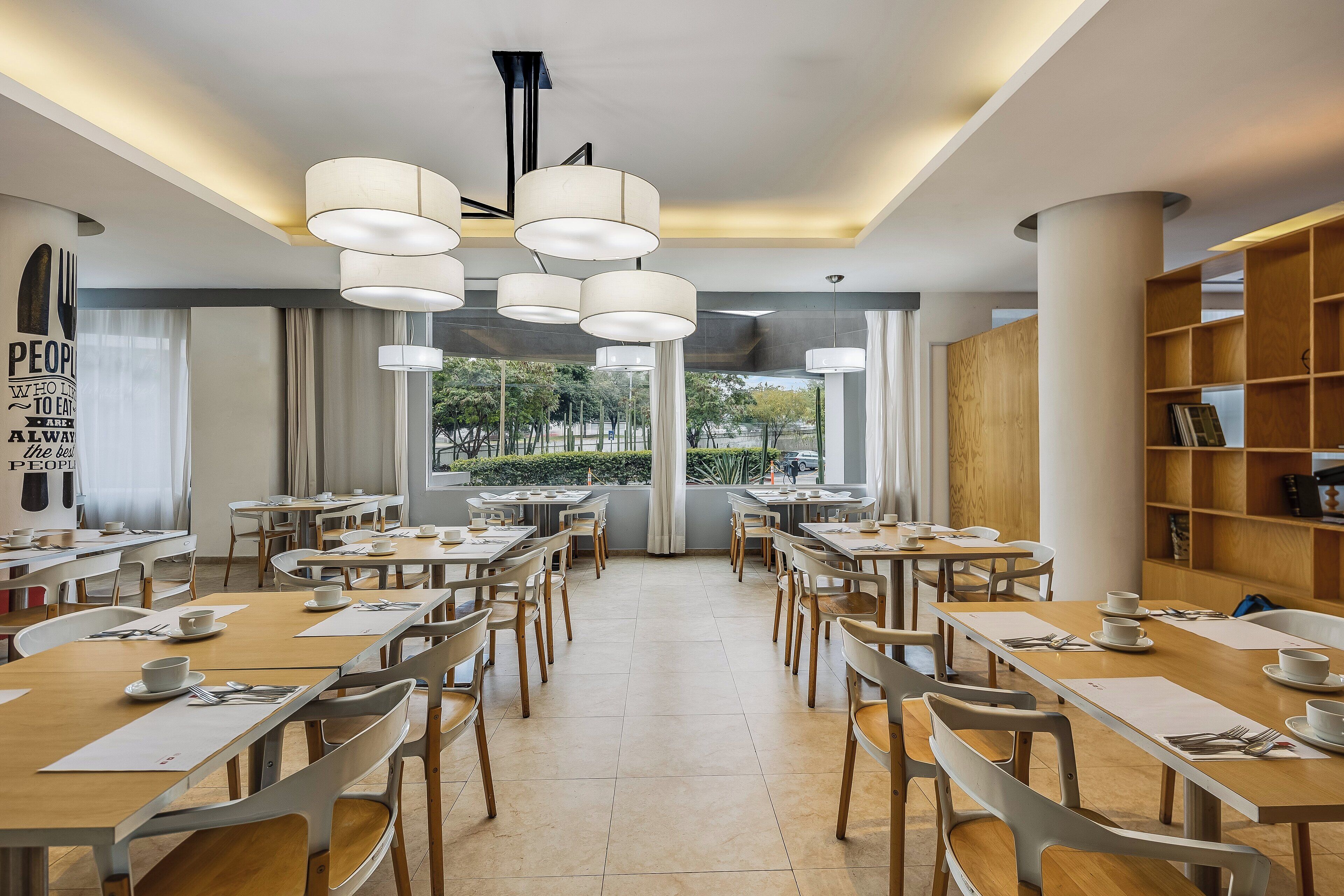 Breakfast, lunch and dinner served