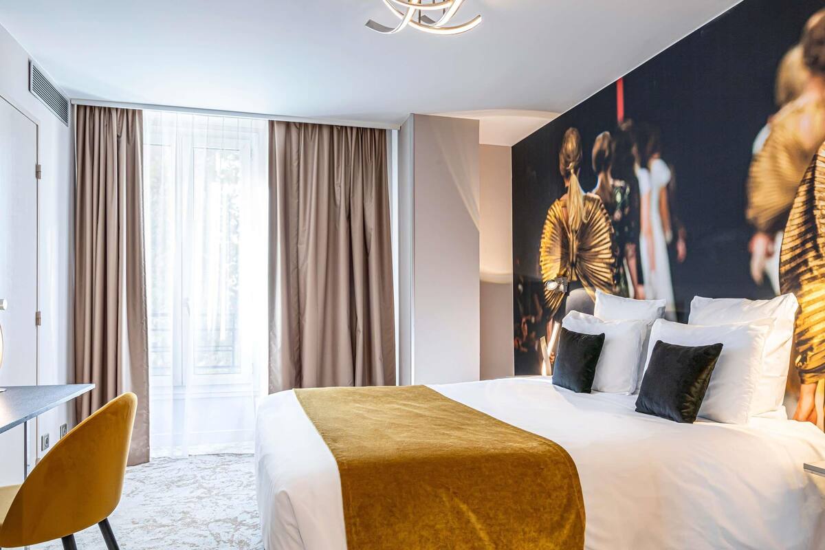 Rom – classic, 1 enkeltseng | Sengetøy av topp kvalitet, minibar, safe på rommet og skrivebord