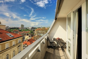 Executive Double Room | Terrace/patio