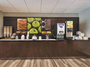 Free daily on-the-go breakfast - La Quinta Inn & Suites by Wyndham Plantation at SW 6th St (Plantation)