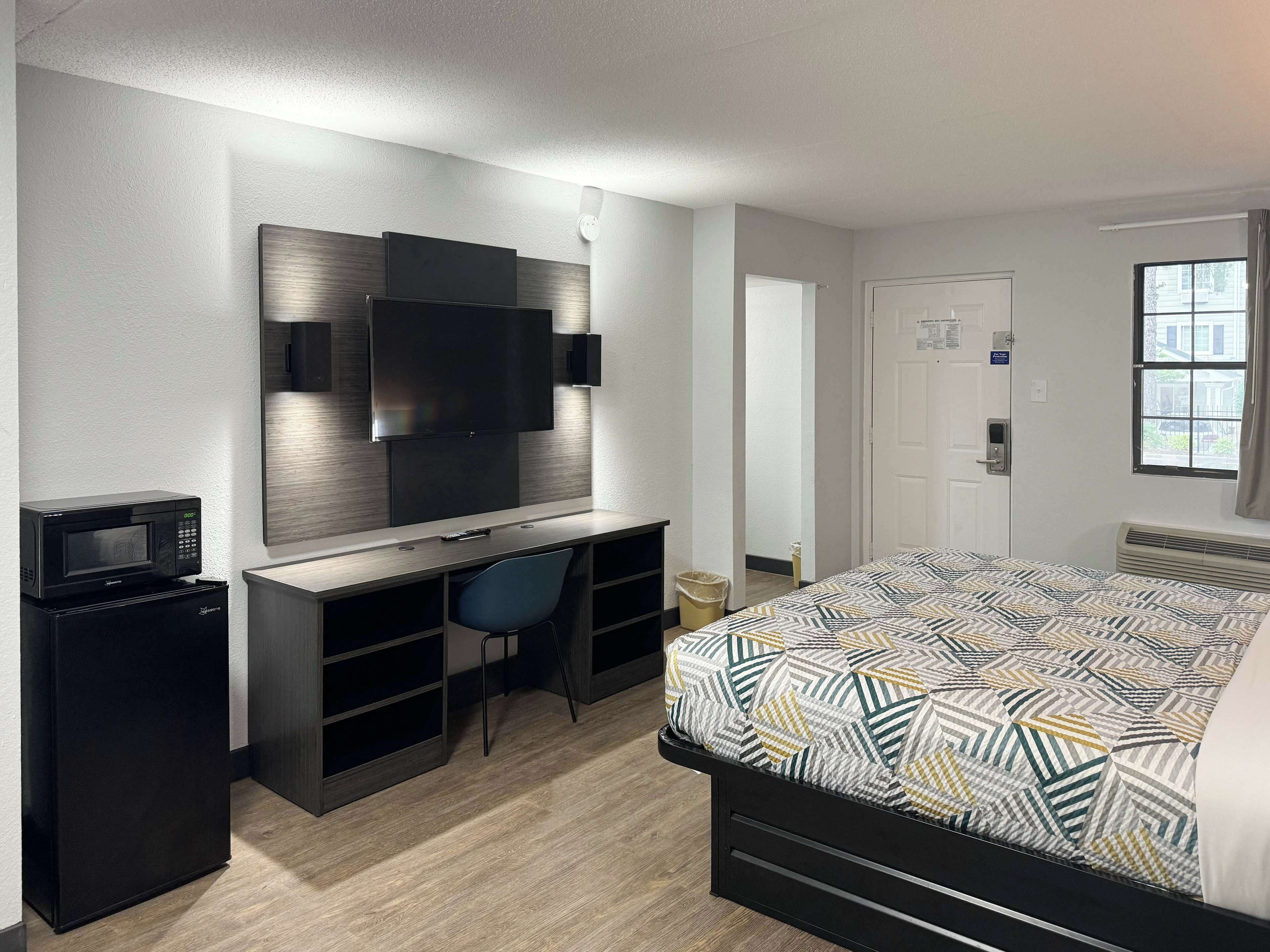 Premium bedding, desk, blackout curtains, iron/ironing board