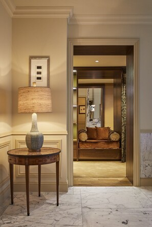 Appartement Penthouse royal (Suite) | Literie hypoallergénique, minibar contenant certains articles gratuits