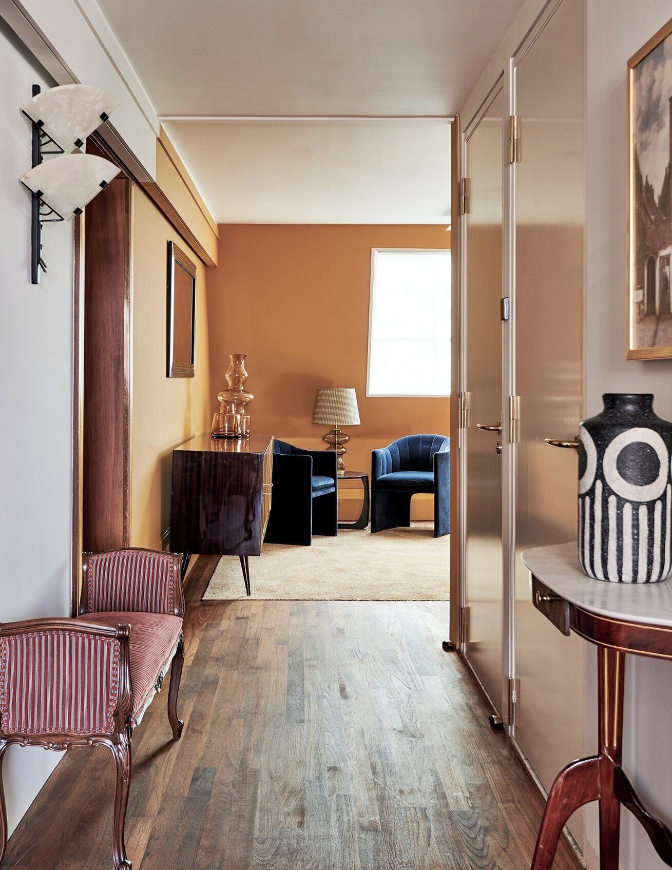 ห้องสวีท, วิวเมือง (Prestige) | บริเวณนั่งเล่น | สมาร์ททีวี