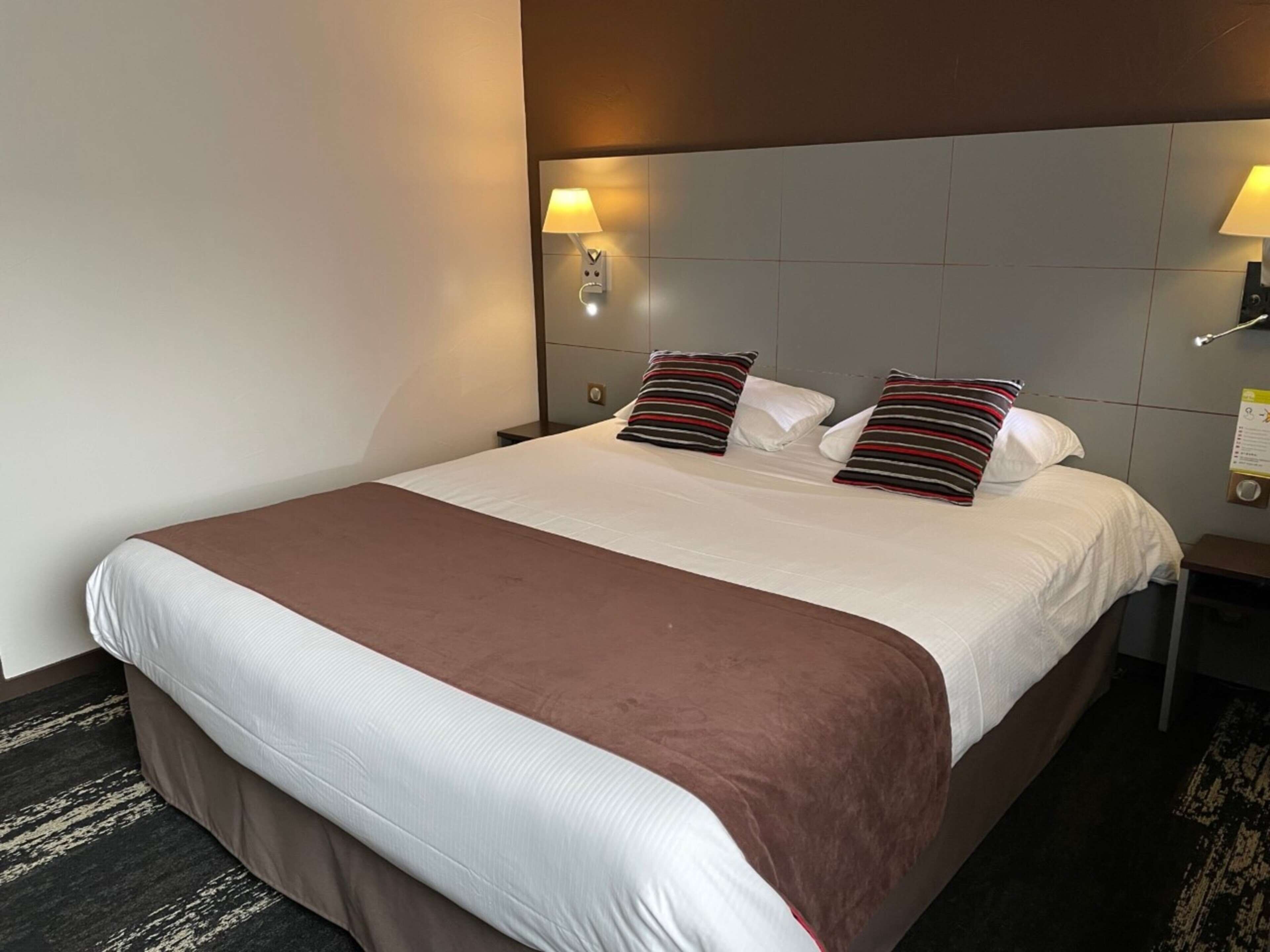 standard room, 1 double bed | premium bedding, individually decorated, individually furnished, desk