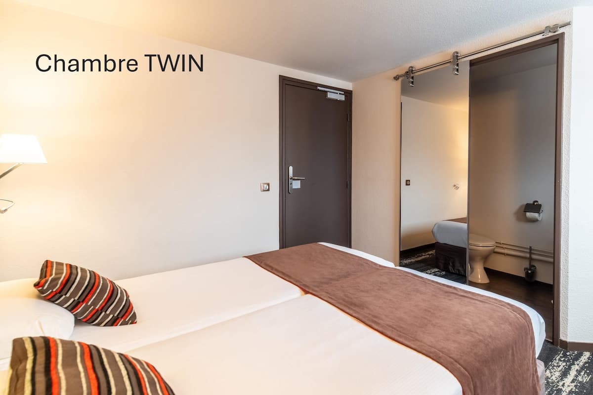 Standard Room, 2 Single Beds