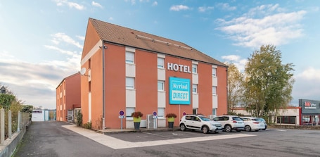 Exterior. Kyriad Direct Limoges Nord