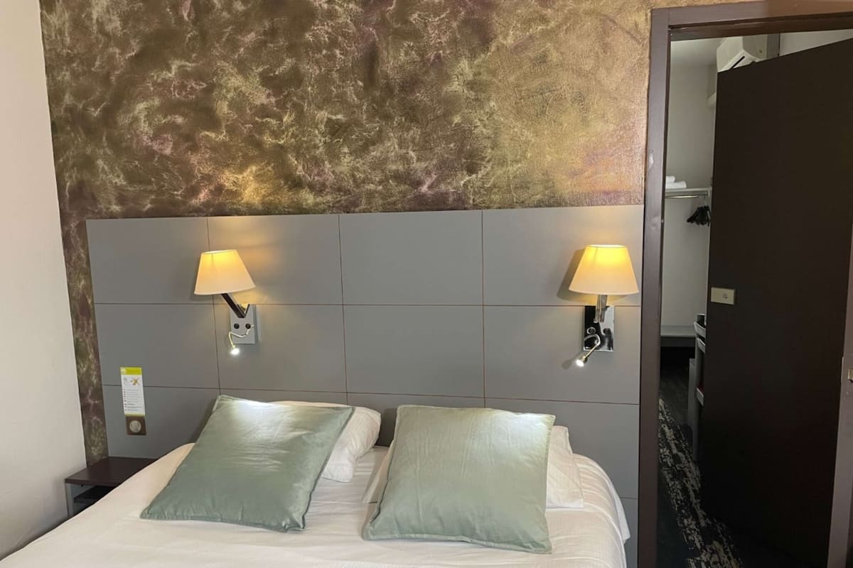 Standard Room, 1 Double Bed