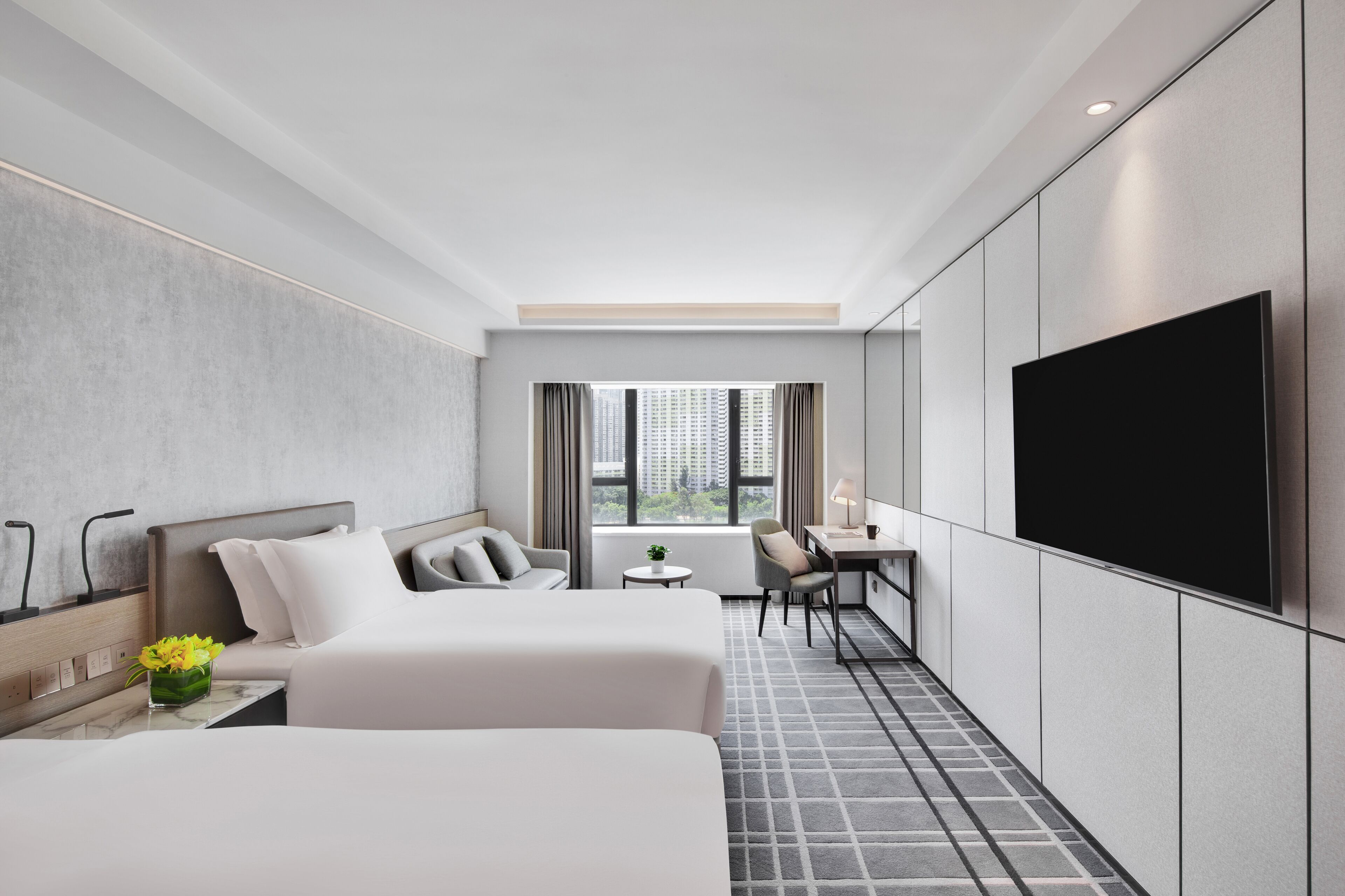 Minibar, in-room safe, soundproofing, Internet