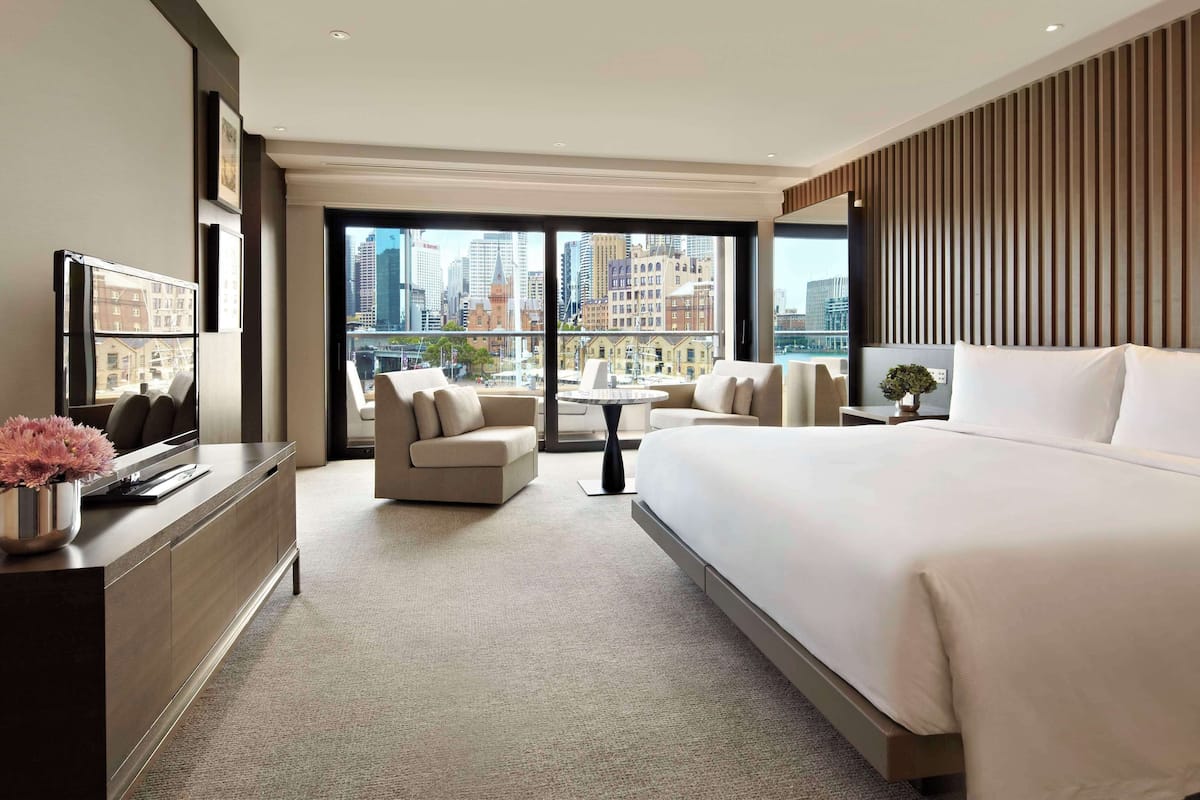 Quay Suite | Premium bedding, minibar, in-room safe, desk