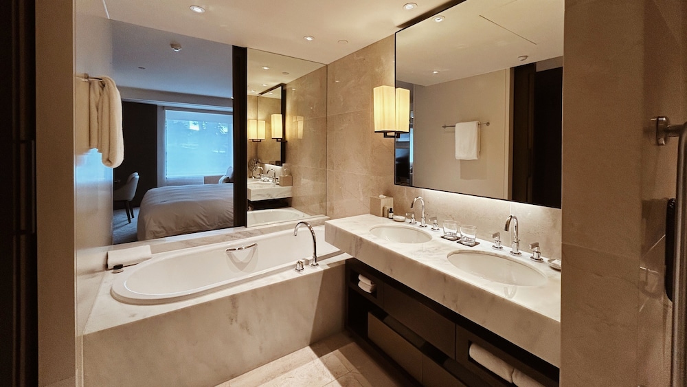 Park Hyatt Sydney by null