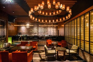 3 restaurants, breakfast, lunch, dinner served; Latin American cuisine