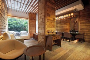 3 restaurantes: opção de café da manhã, almoço e jantar