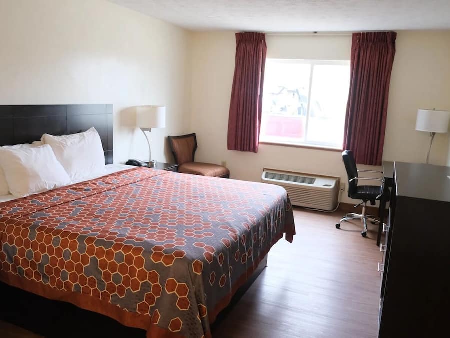 1 bedroom, premium bedding, desk, iron/ironing board