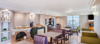 Baymont by Wyndham Fort Myers Central