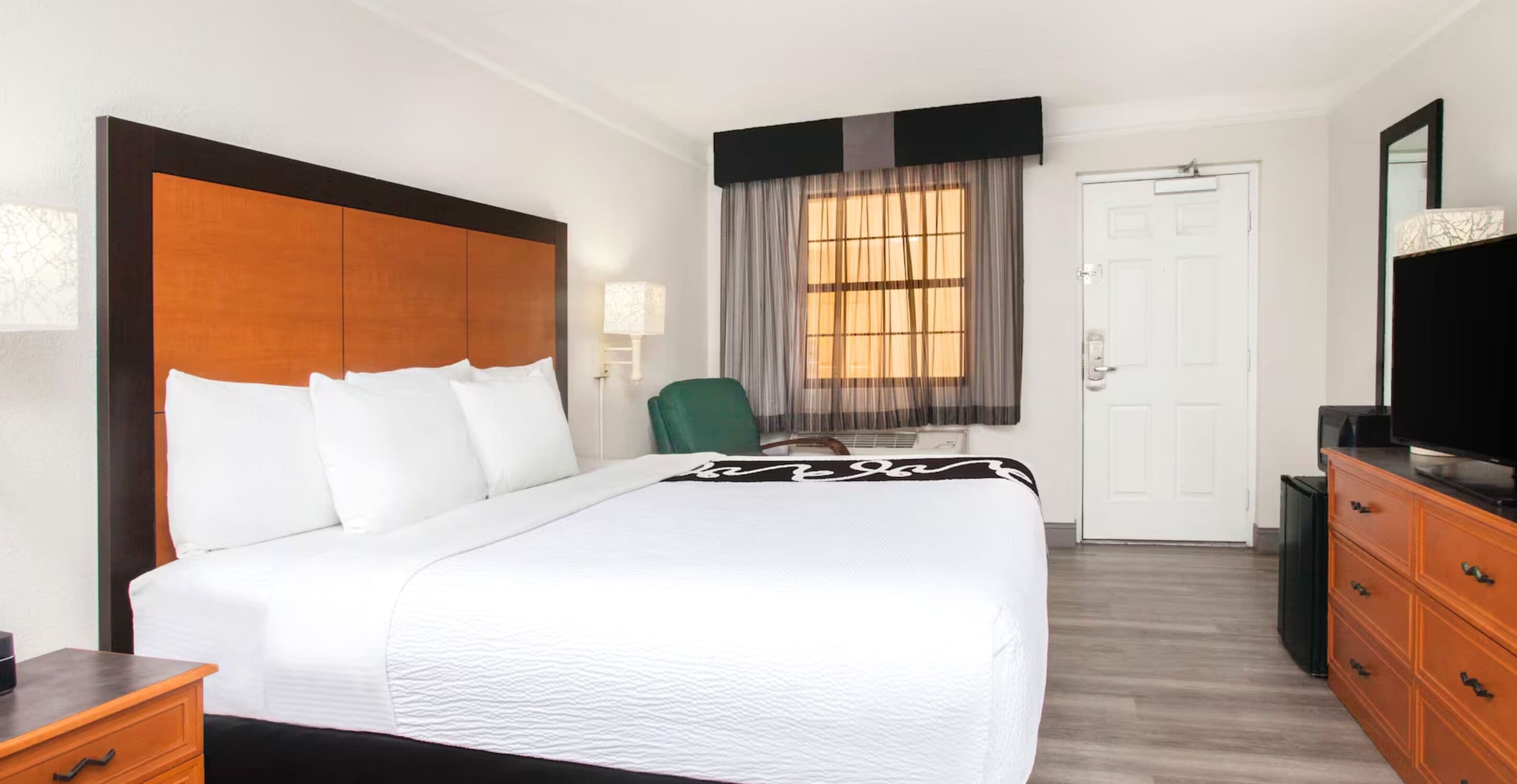 Photo - Baymont by Wyndham Fort Myers Central