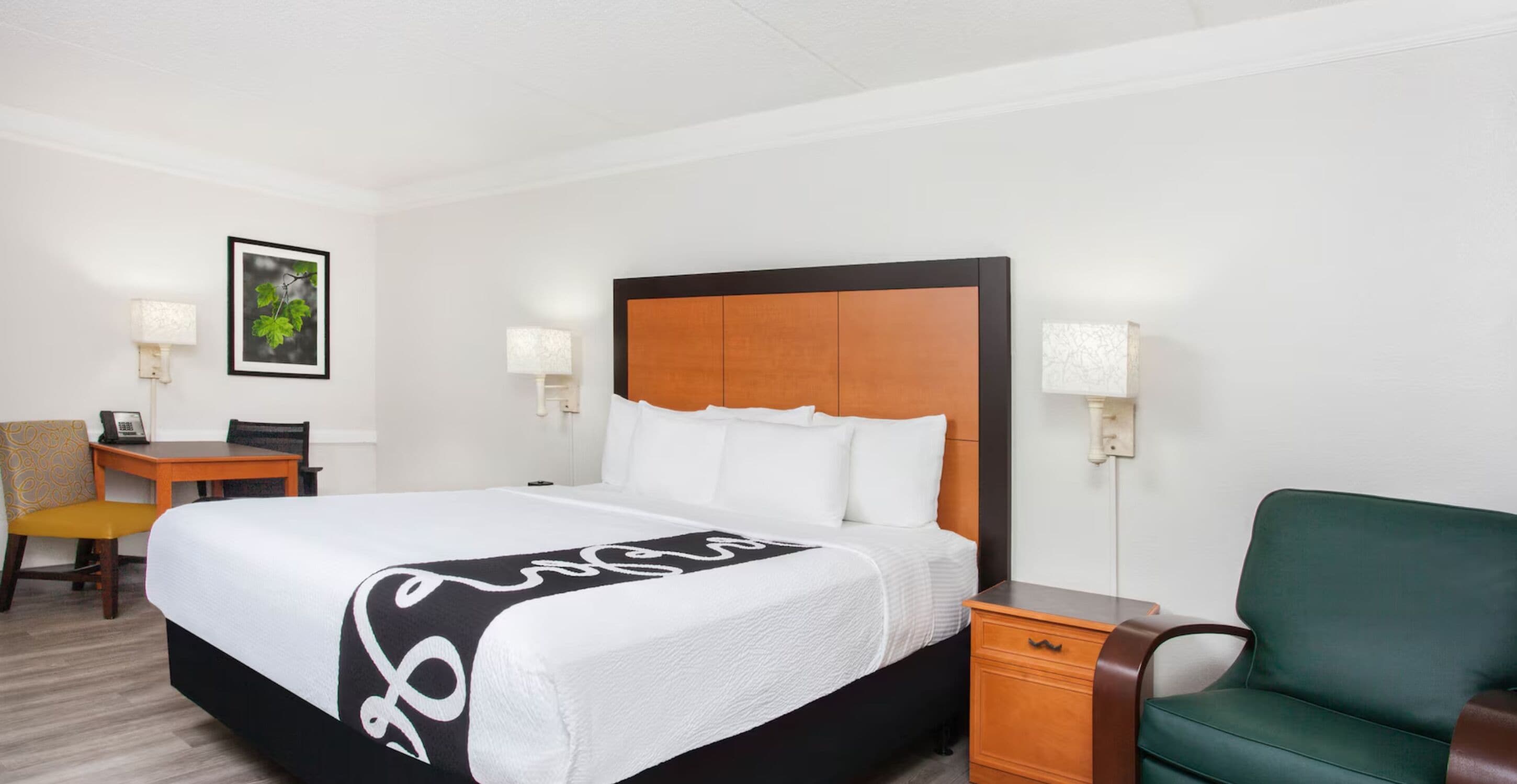 Photo - Baymont by Wyndham Fort Myers Central