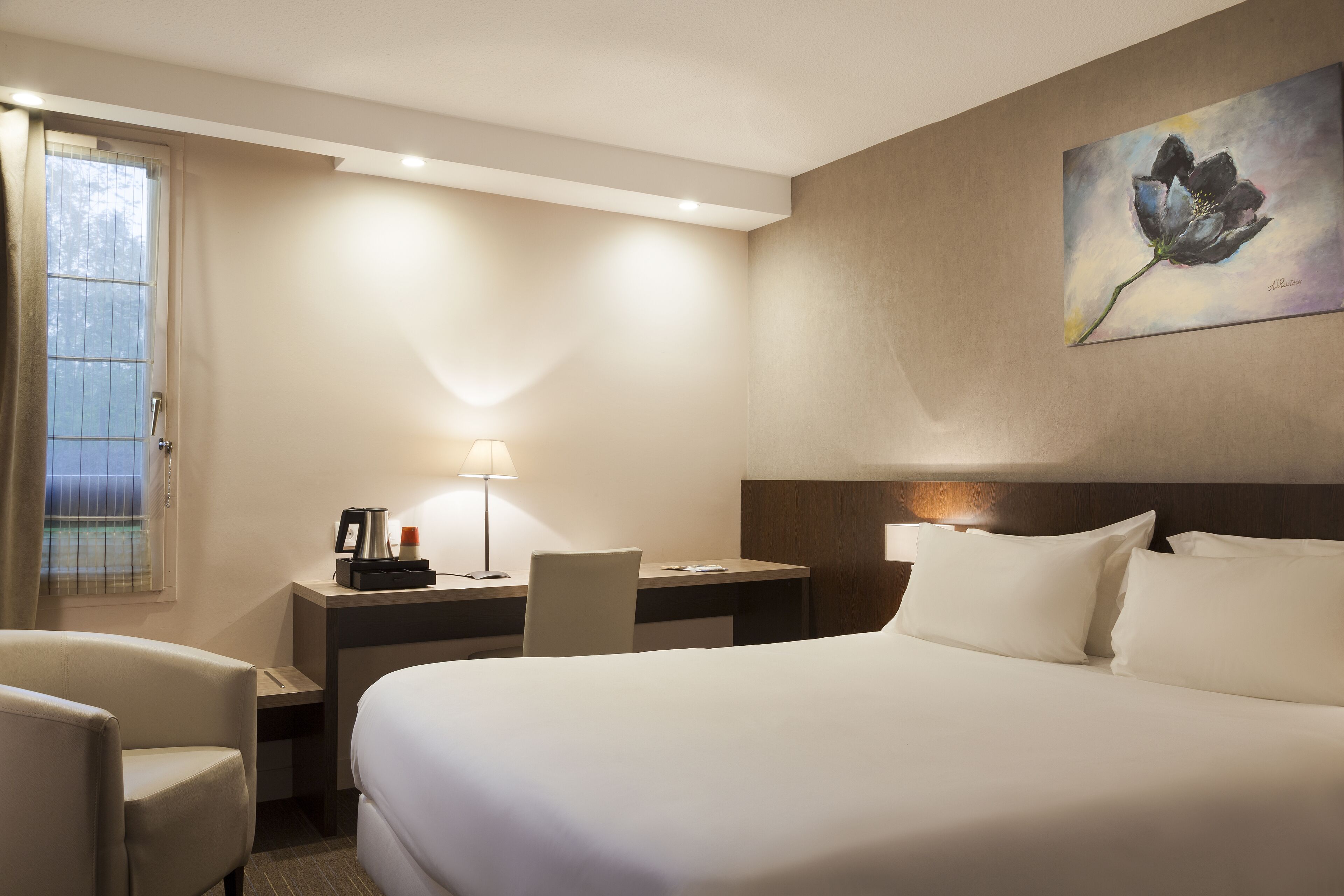 1 bedroom, premium bedding, individually decorated