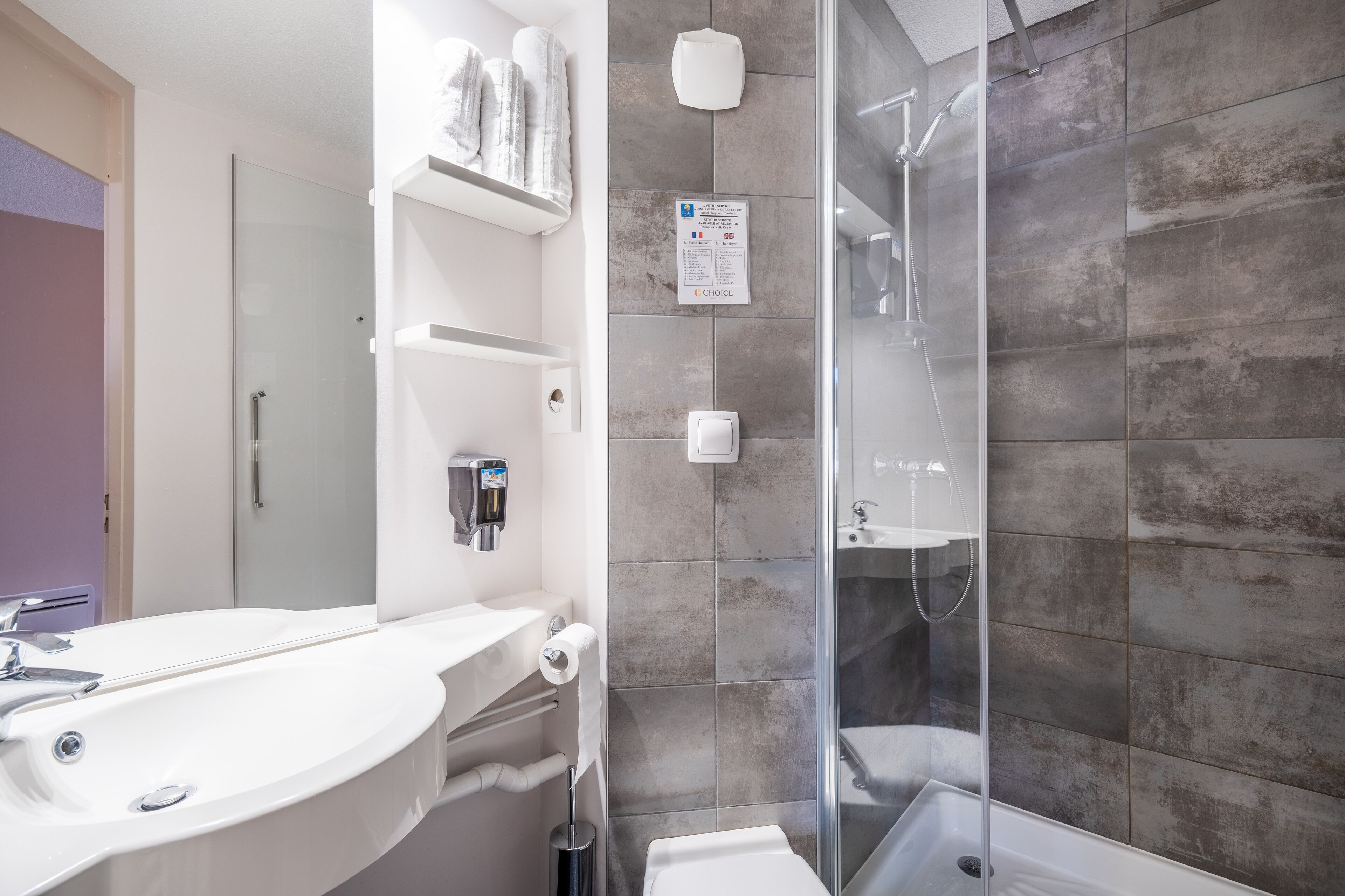 shower, free toiletries, towels