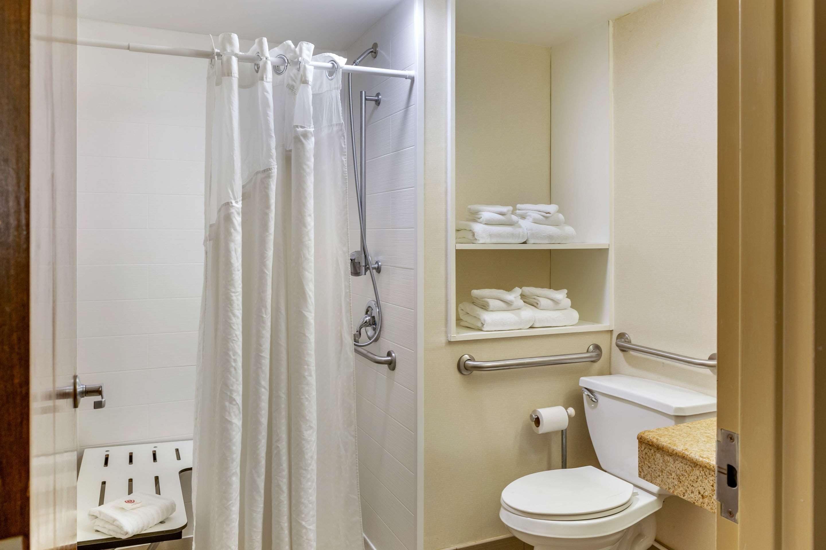 room, 2 queen beds, accessible, non smoking | bathroom | combined shower/bathtub, free toiletries, hair dryer, towels