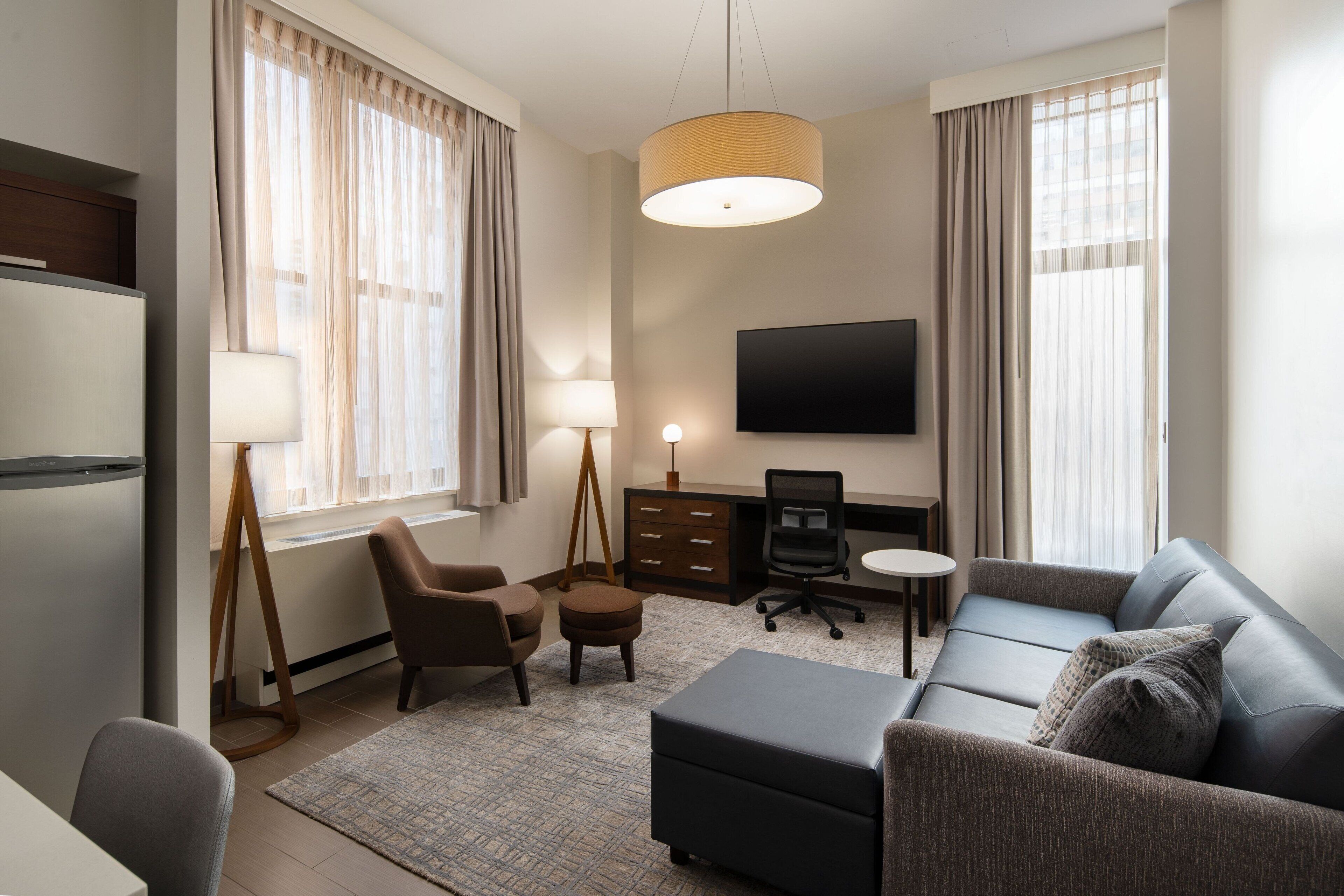 50-inch led tv with cable channels, tv, netflix