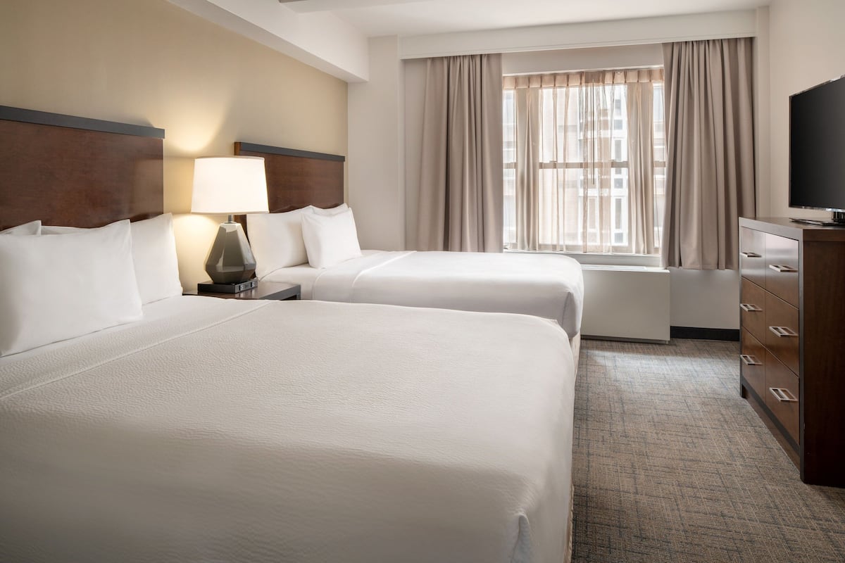 1 bedroom, hypo-allergenic bedding, in-room safe, desk