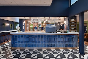 Bar (on property) - Travelodge London Covent Garden (London)