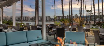 Jamaica Bay Inn Marina Del Rey,Tapestry Collection by Hilton