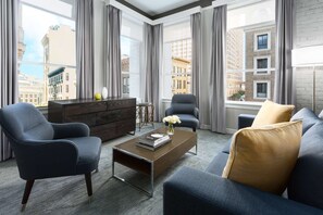 Premium bedding, down comforters, in-room safe, iron/ironing board - Hotel Union Square (San Francisco)