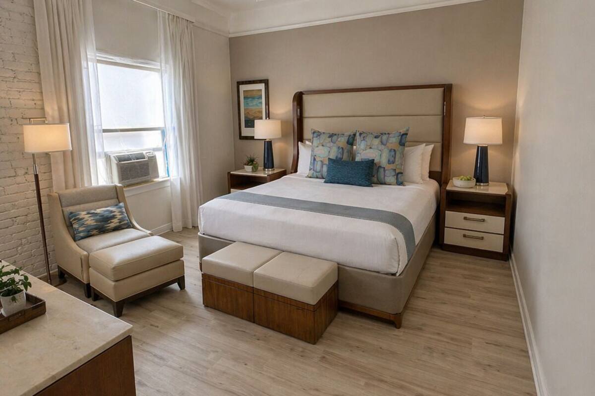 Premium bedding, down comforters, WiFi (free), bed sheets