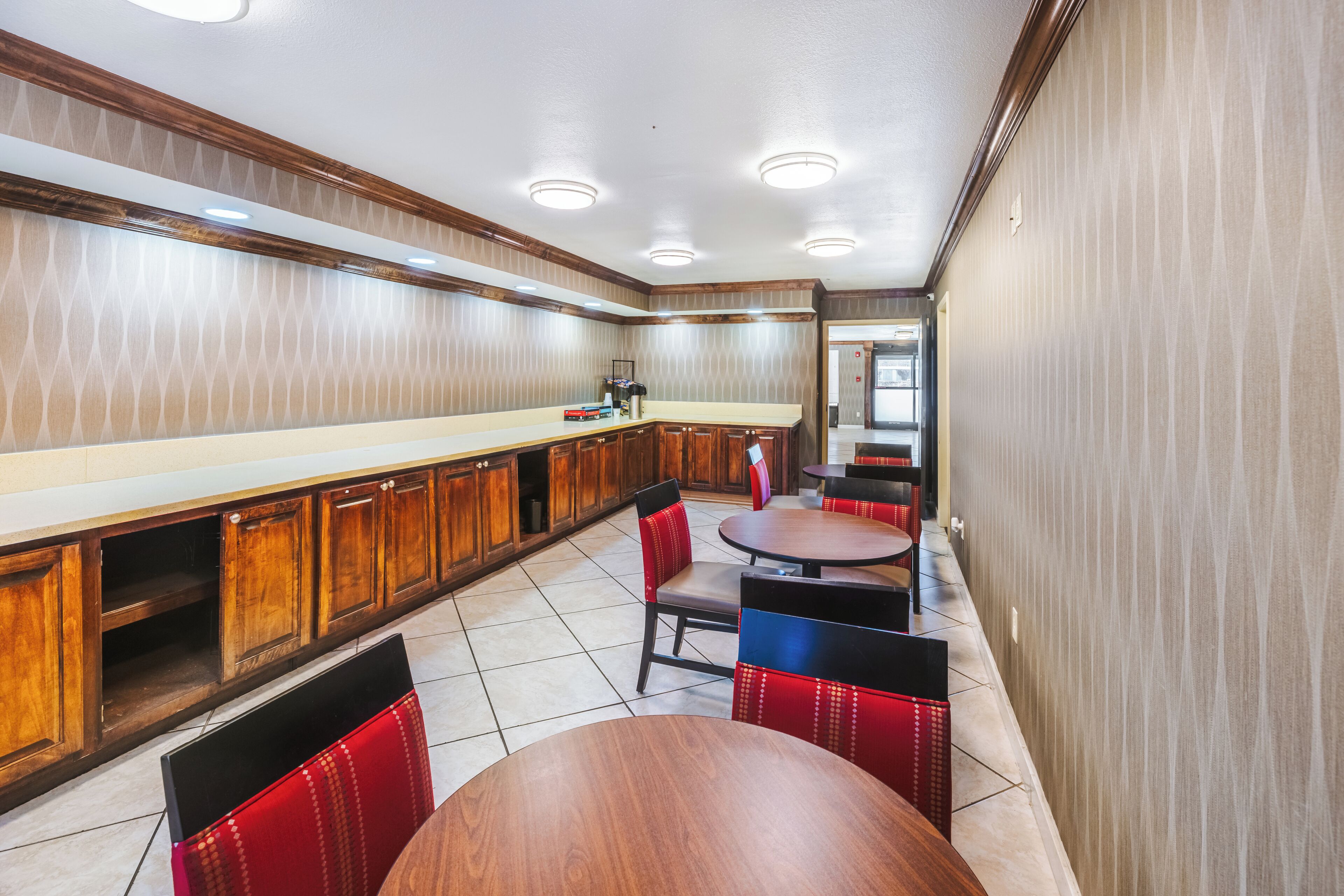 Desayuno para llevar gratuito y diario