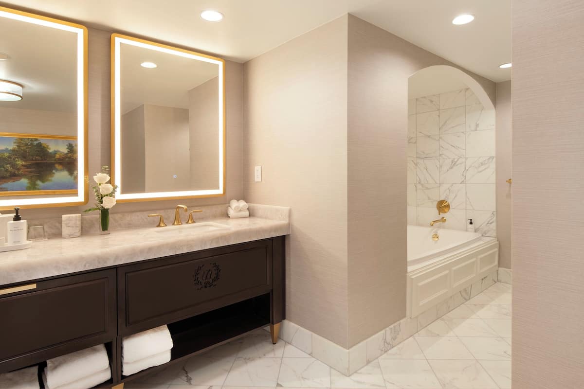 Suite, 1 kingsize bed (George Washington) | 1 slaapkamer, lakens van Egyptisch katoen, luxe beddengoed