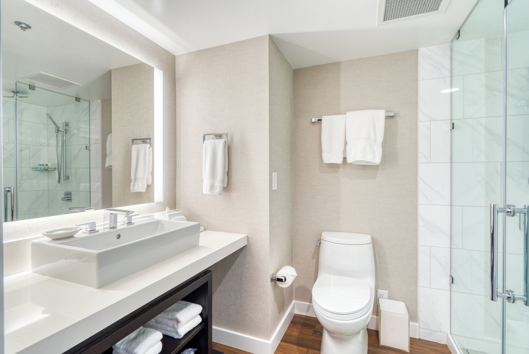 Chambre Deluxe, 1 très grand lit, non-fumeur | Salle de bain