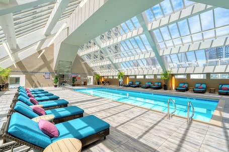 Indoor pool. Hotel Nikko San Francisco