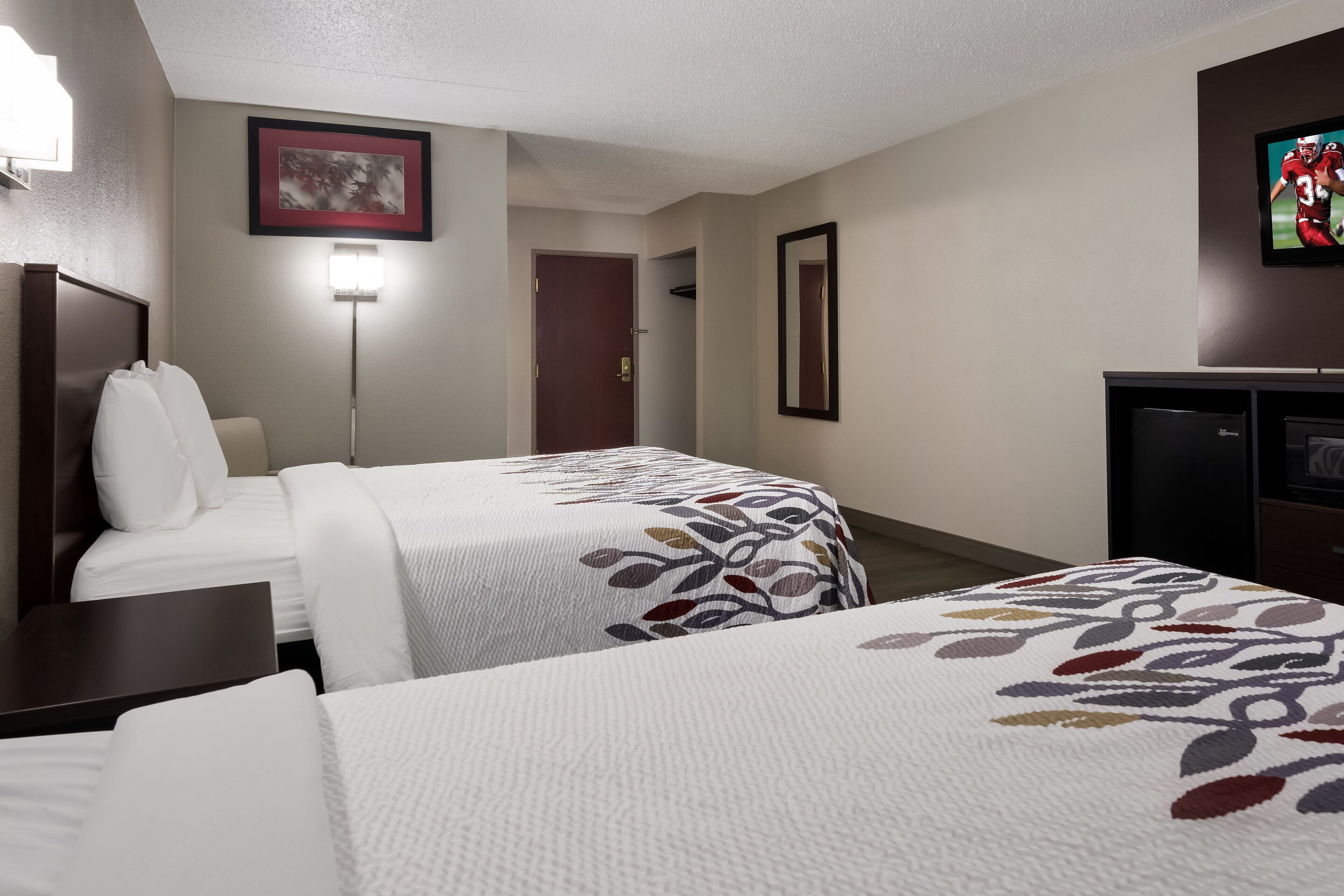 Photo - Red Roof Inn Hartford- New Britain