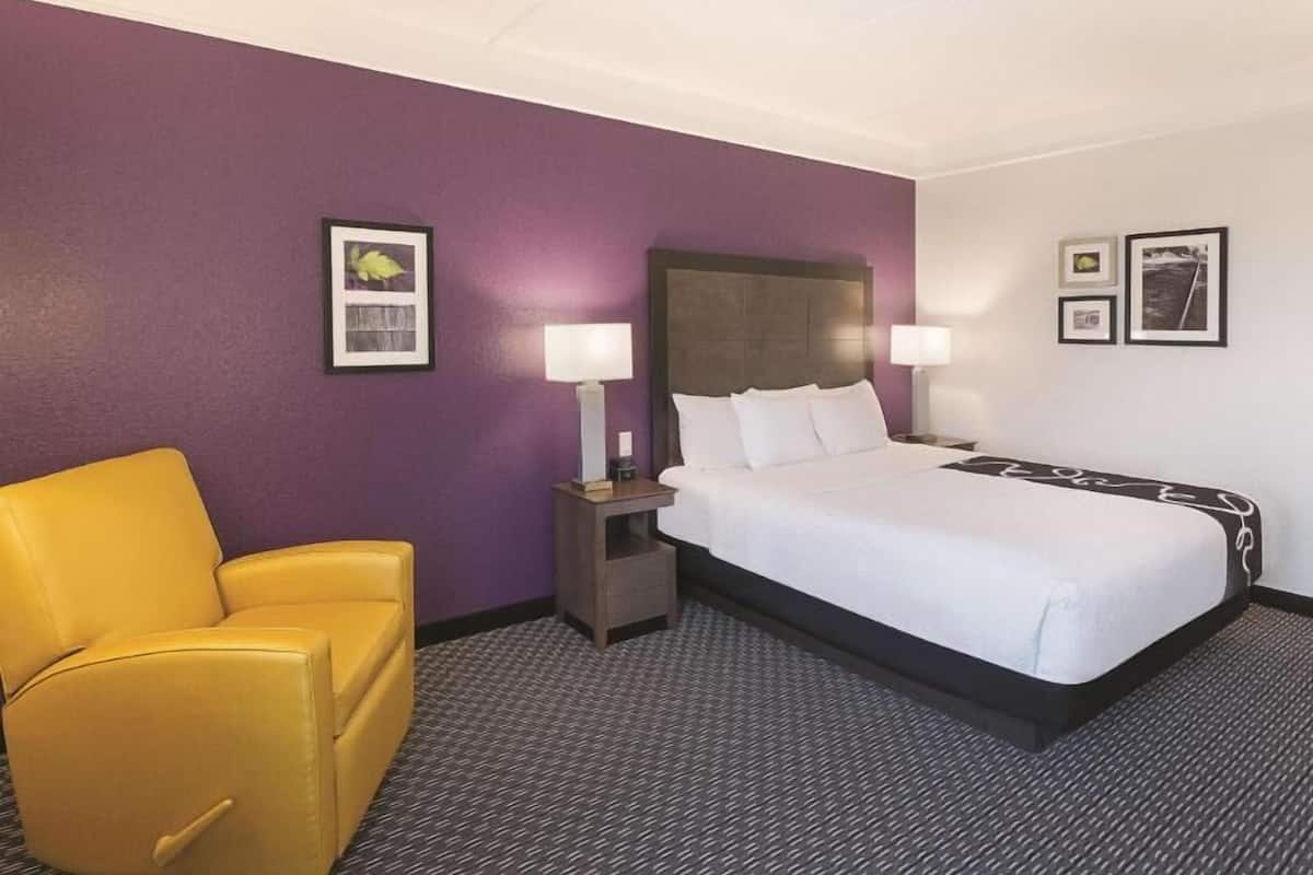 Premium bedding, desk, blackout curtains, iron/ironing board